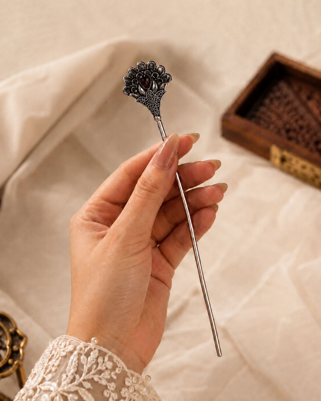 Handmade Oxidised Silver Elegant Floral Metal Juda Stick for Women
