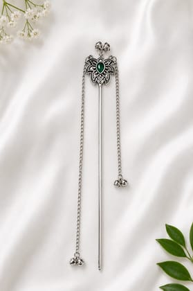 Handmade Oxidised Silver Floral Juda Stick with Green Stone & Long Chain Tasse