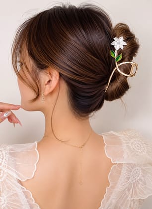 Blubby Gold Floral Metal Hair Claw