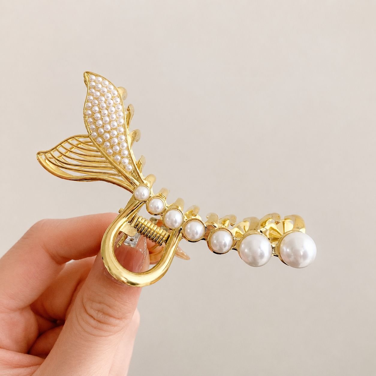 Premium Gold Pearl Leaf Hair Claw