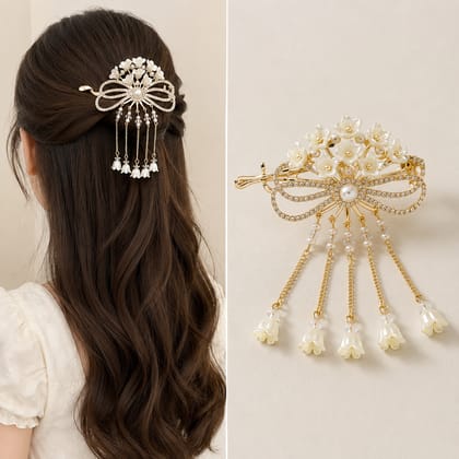 Elegant Pearl Flower Hair Claw Clip