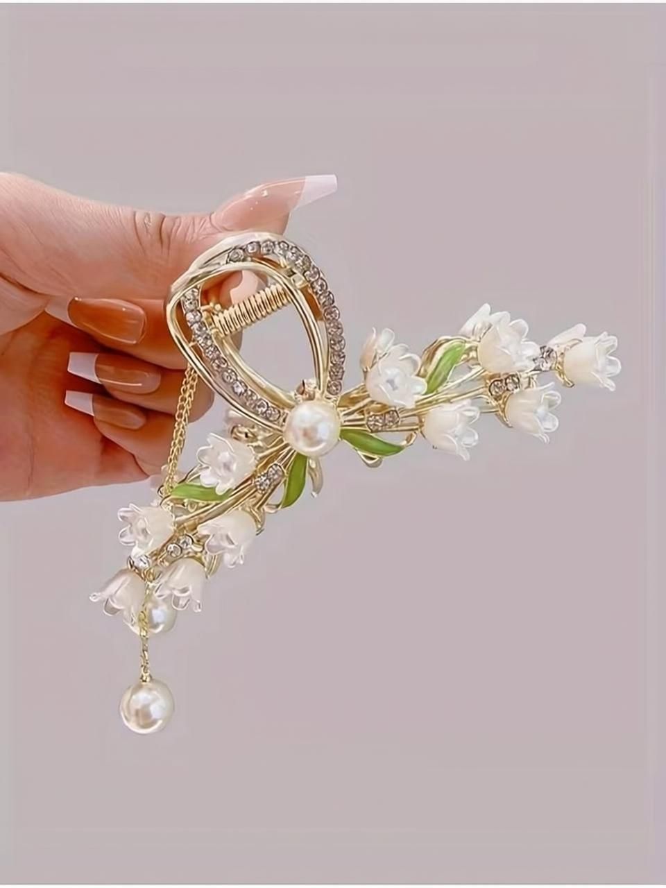 Elegant Green White Lily Pearl Hair Claw